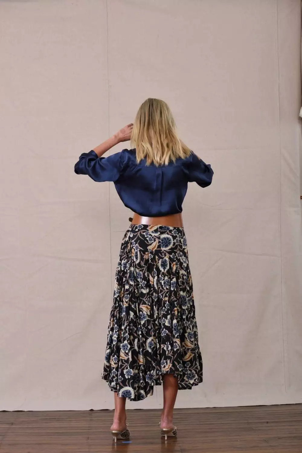 CLAUDETTE TIERED SKIRT ACRON PRINT