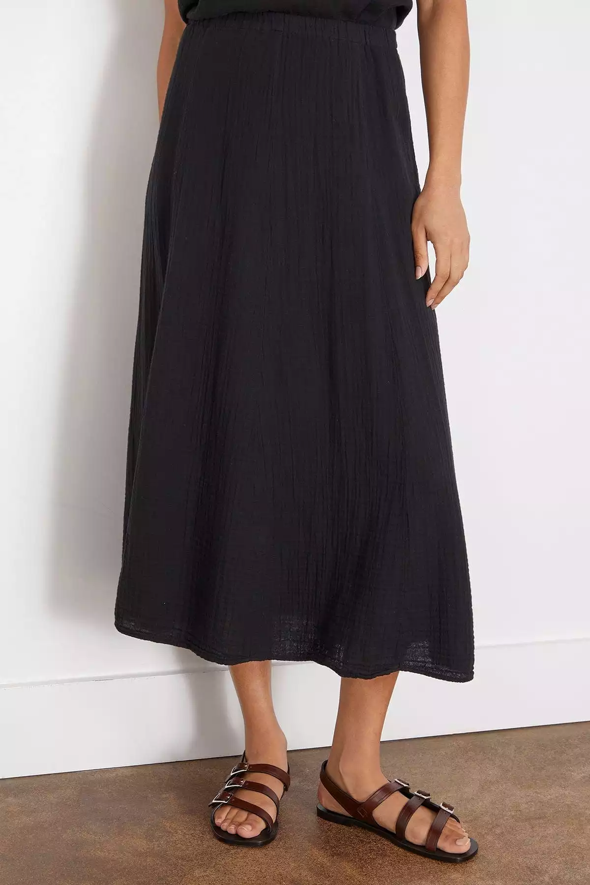 Deon Skirt in Black