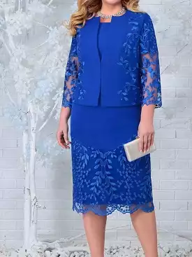 Elegant Plus Size Floral Lace Midi Dress for Women with 3/4 Length Sleeves and Crew Neck